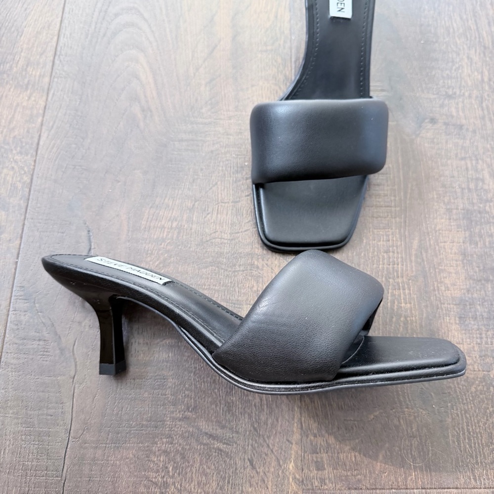 NEW Steve Madden Snazzy Black Padded Square Toe Heels | Black | Size: 8 - Picture 6 of 8